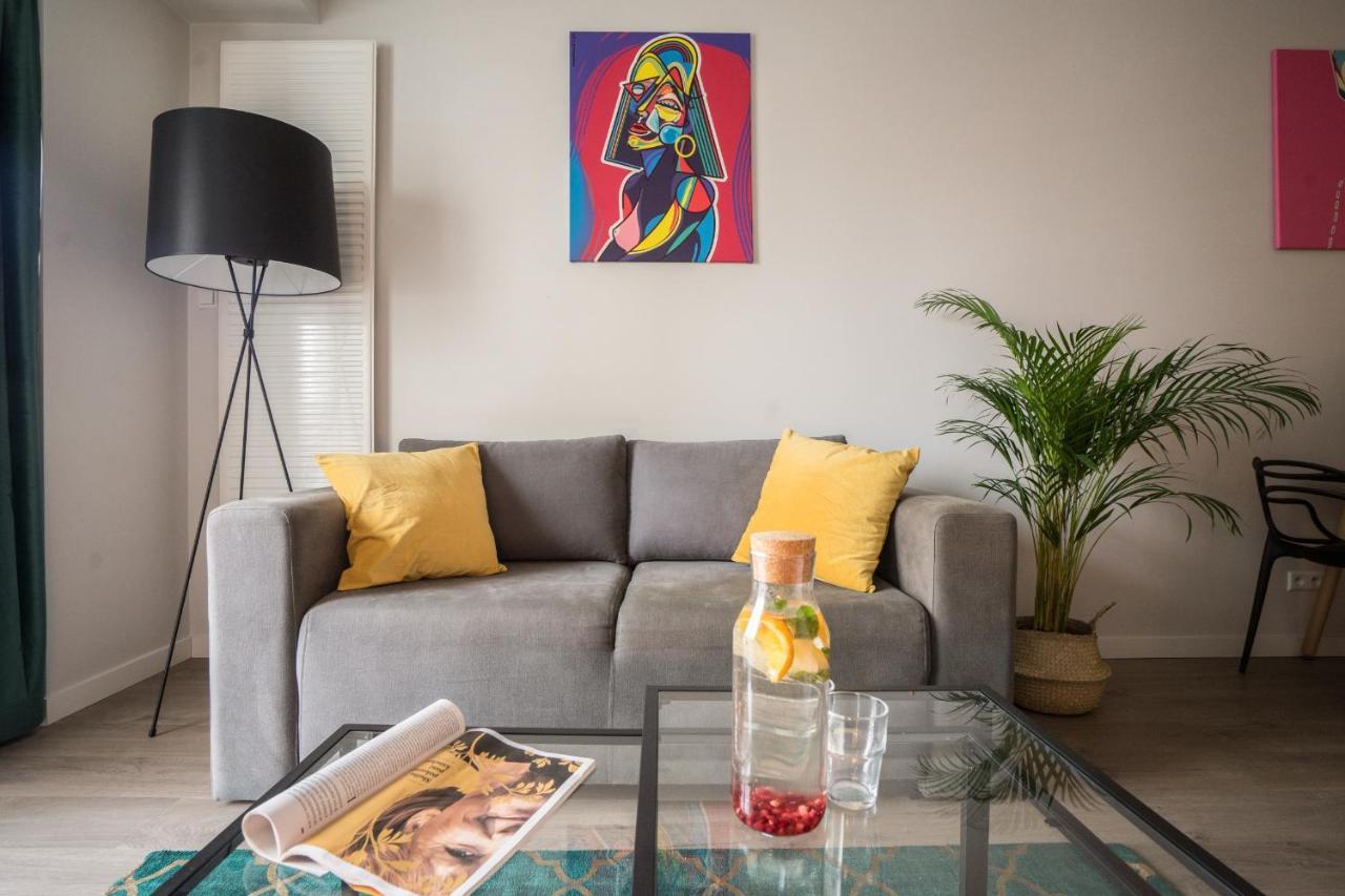 Oomph Warsaw Central Luxurious Air-Conditioned Apartment With Balcony מראה חיצוני תמונה