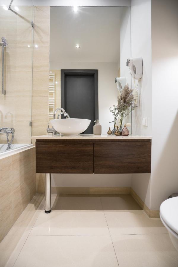 Oomph Warsaw Central Luxurious Air-Conditioned Apartment With Balcony מראה חיצוני תמונה